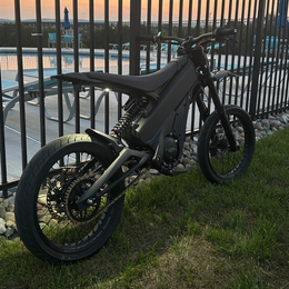 V1 Rock Light for the Talaria XXX, view 9