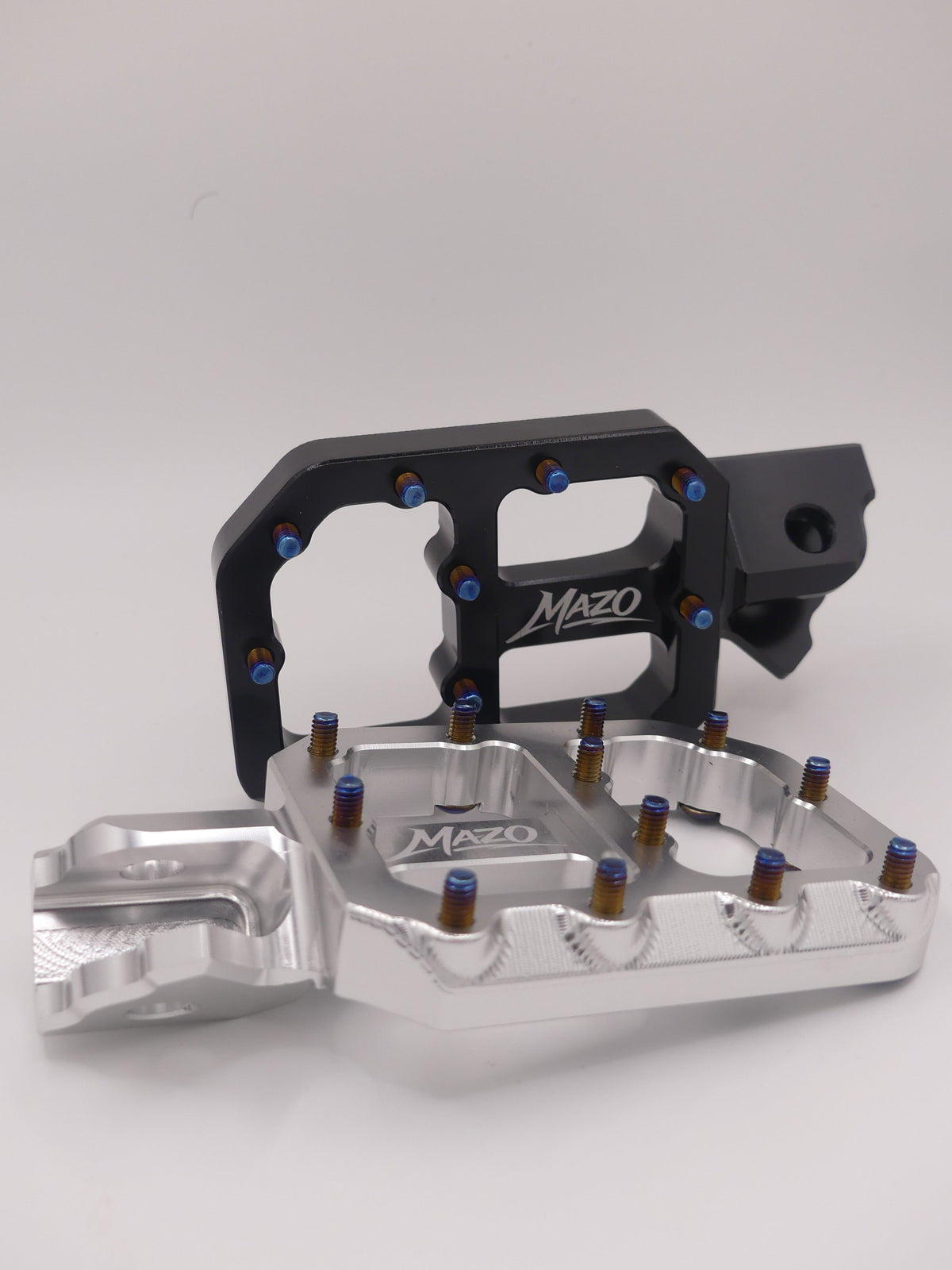 Yozma IN 10 Wide Foot Pegs, view 1