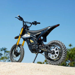 Freego Nova 5 Mini front three-quarter view on gravel