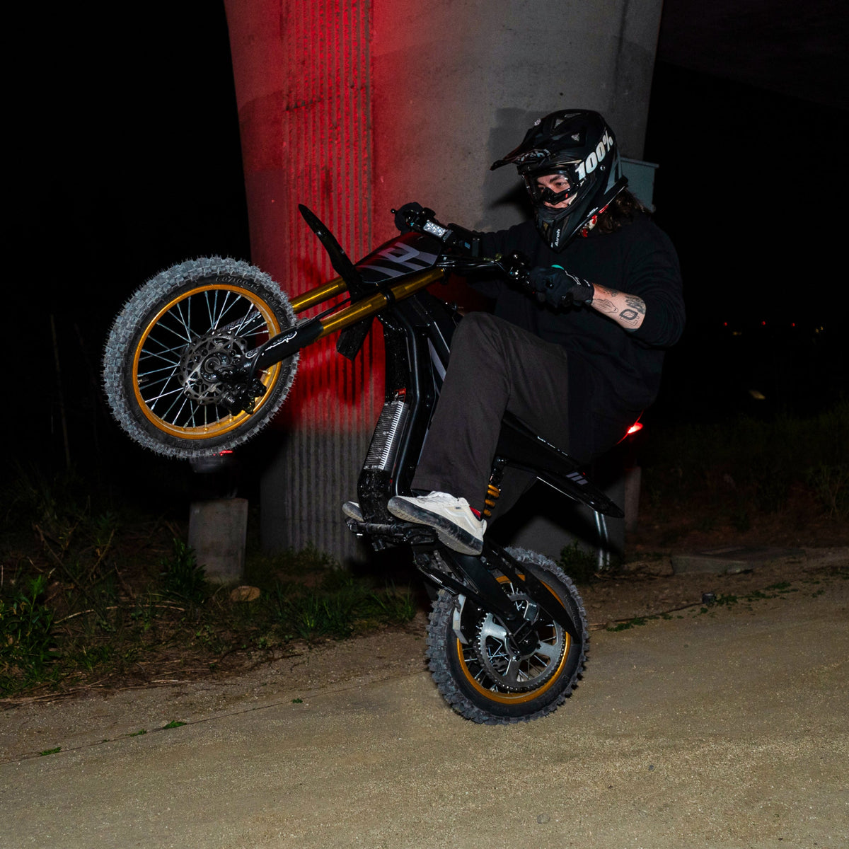 Droyd Berzerker Electric Dirt Bike in Midnight Black
