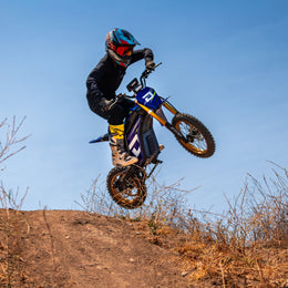 Droyd Berzerker Electric Dirt Bike in Nitro Blue