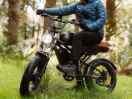 Rider on a Freego Flash F3 Pro Max on a woodland trail