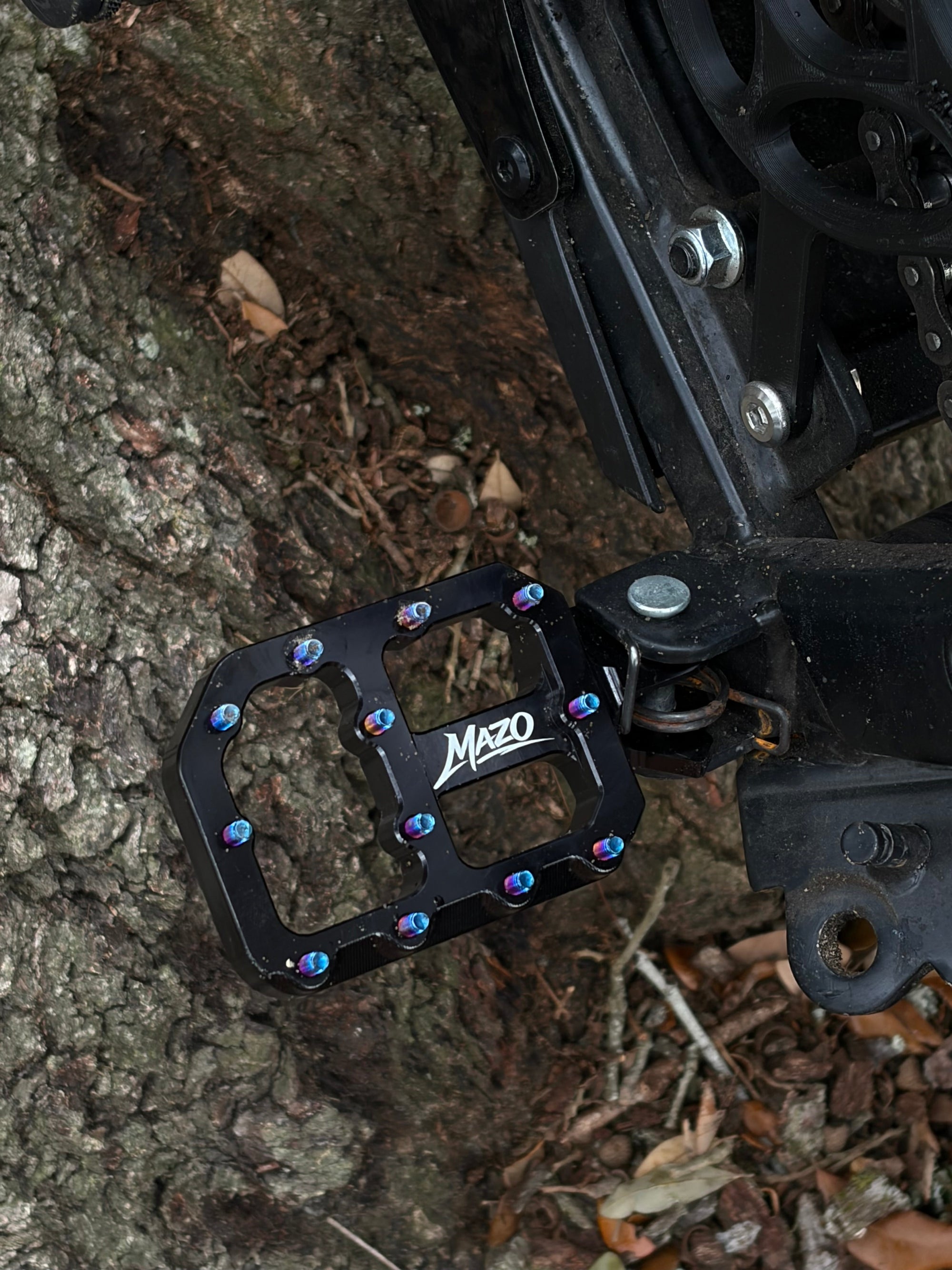 Yozma IN 10 Wide Foot Pegs, view 4