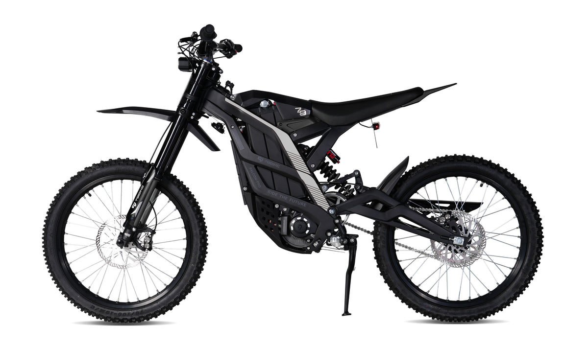 79BIKE Falcon Pro, Kenshi Black frame with all-black graphics
