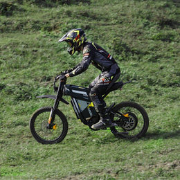 Coswheel R6000 ridden up a grass hill
