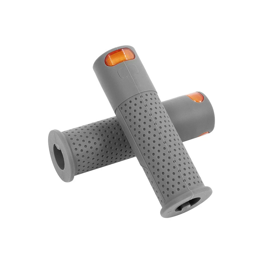 Freego Silicone Grip Set with Built-in Turn Signals