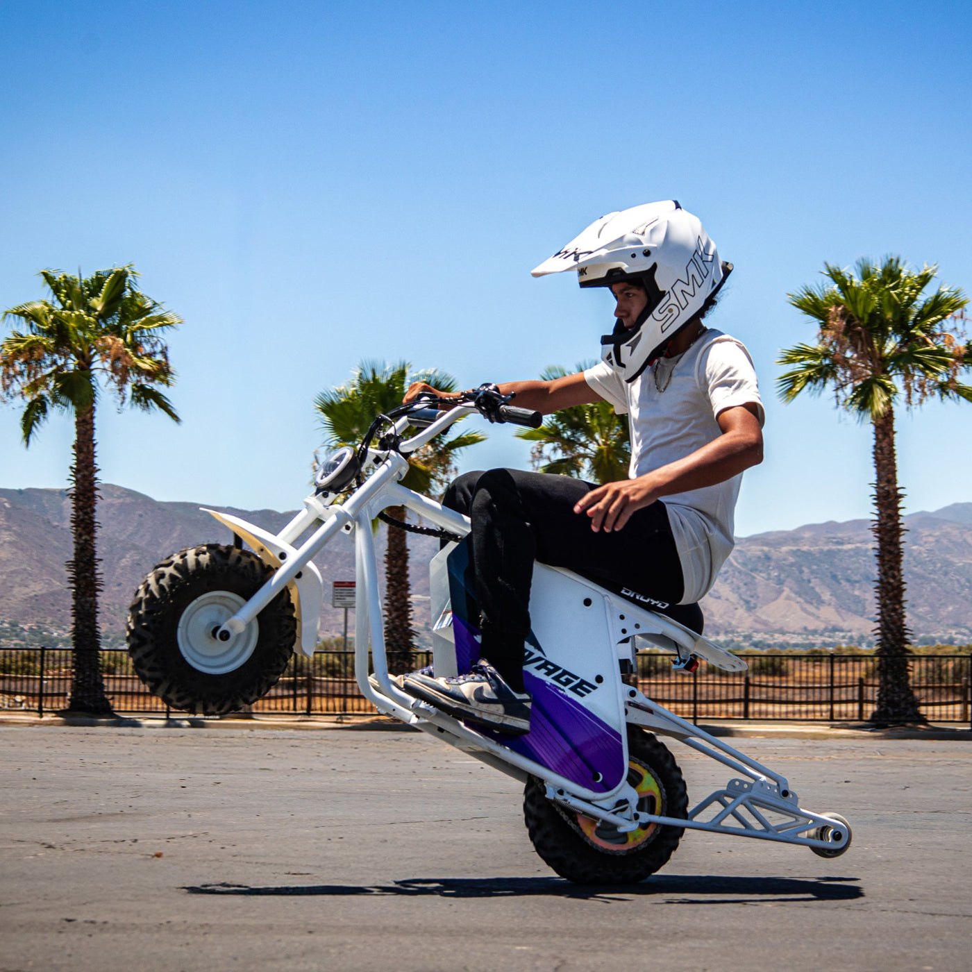 Droyd Ravage Electric Trail Bike in every colorway
